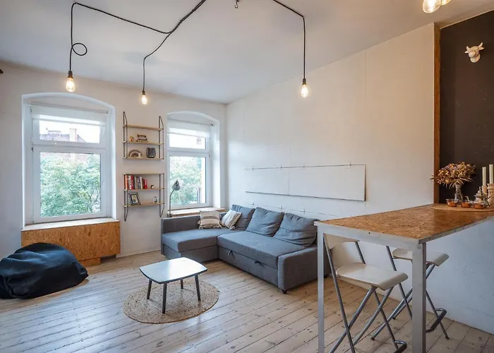 Historic Mikolaja Reja Appartement *